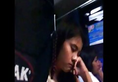 大きなおっぱいを持つ若い美しさは、彼女が脱出しようとする悪魔に会い、彼の穴から彼女を取り出し、悪魔はこの若い女の子を強くクソする 無料 エロ アニメ 女性